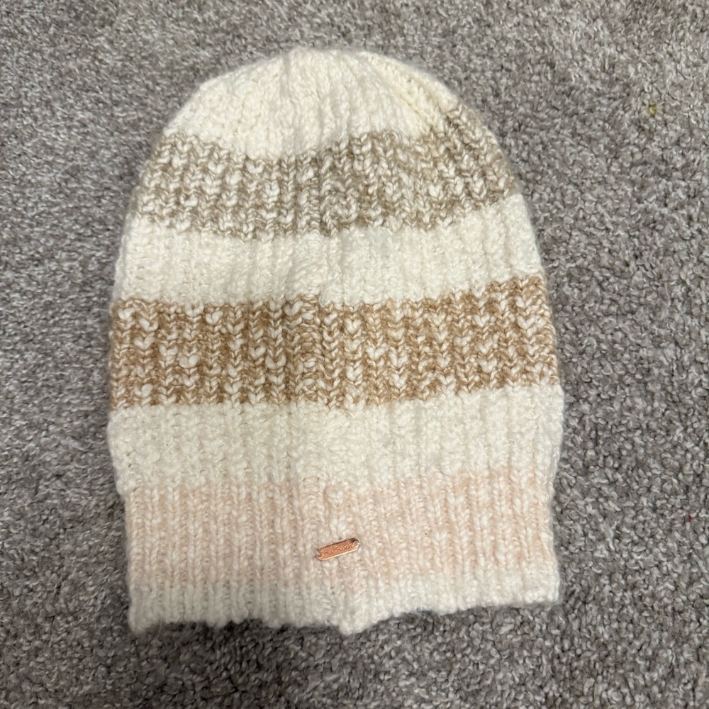 Free People Cream and Tan Knit Beanie